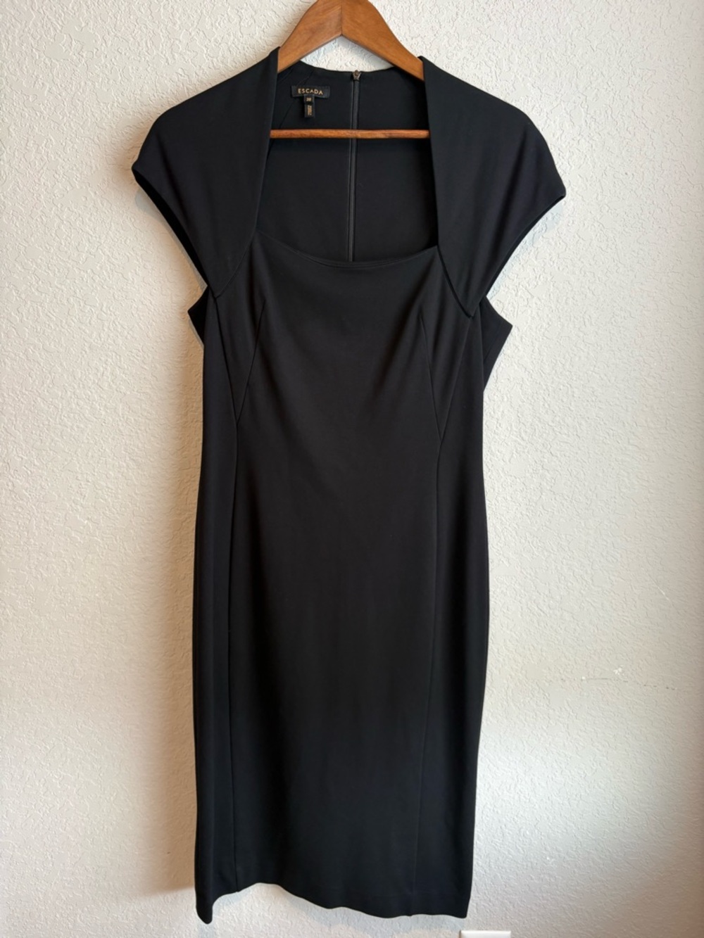 Escada Black Cap-Sleeve Sheath Dress